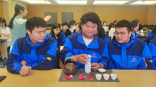图片12.png